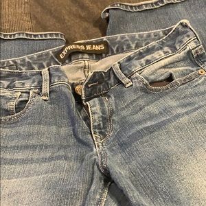 Express Jeans🌻